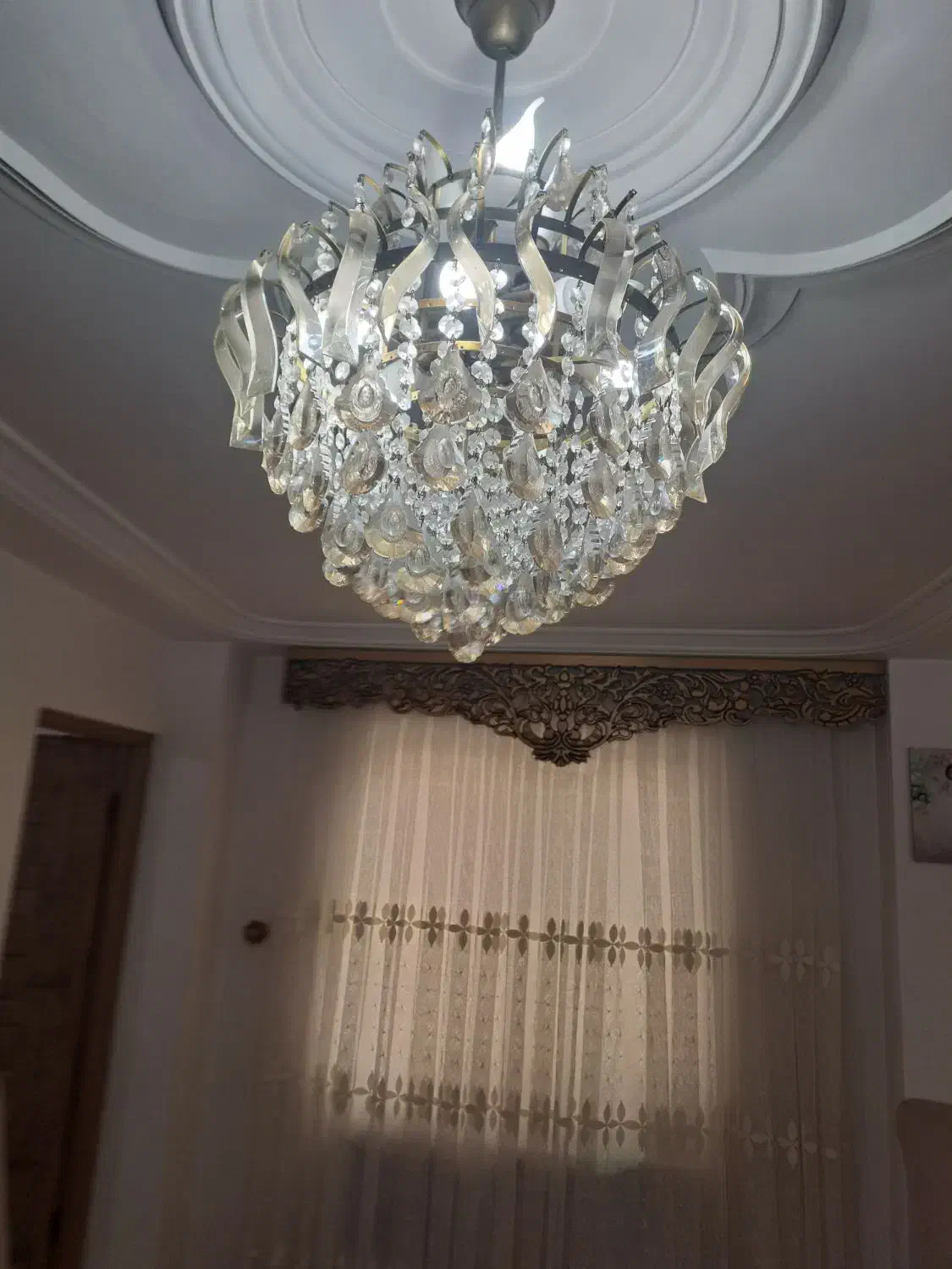 لوستر|لوستر و چراغ آویز|لاهیجان, طالقانی|دیوار