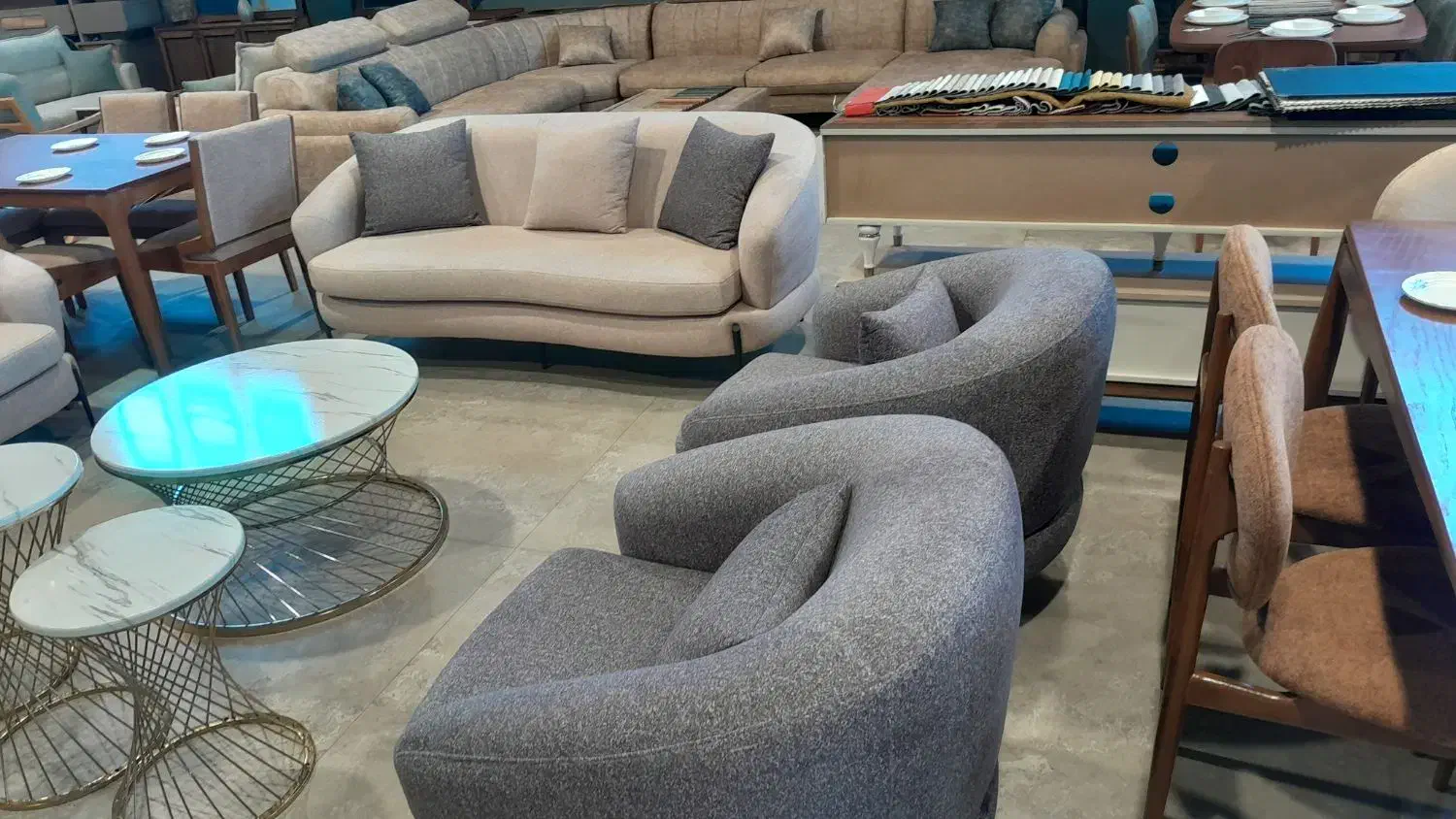 مبلمان سبک مینیمال|مبلمان خانگی و میز عسلی|الوند, |دیوار