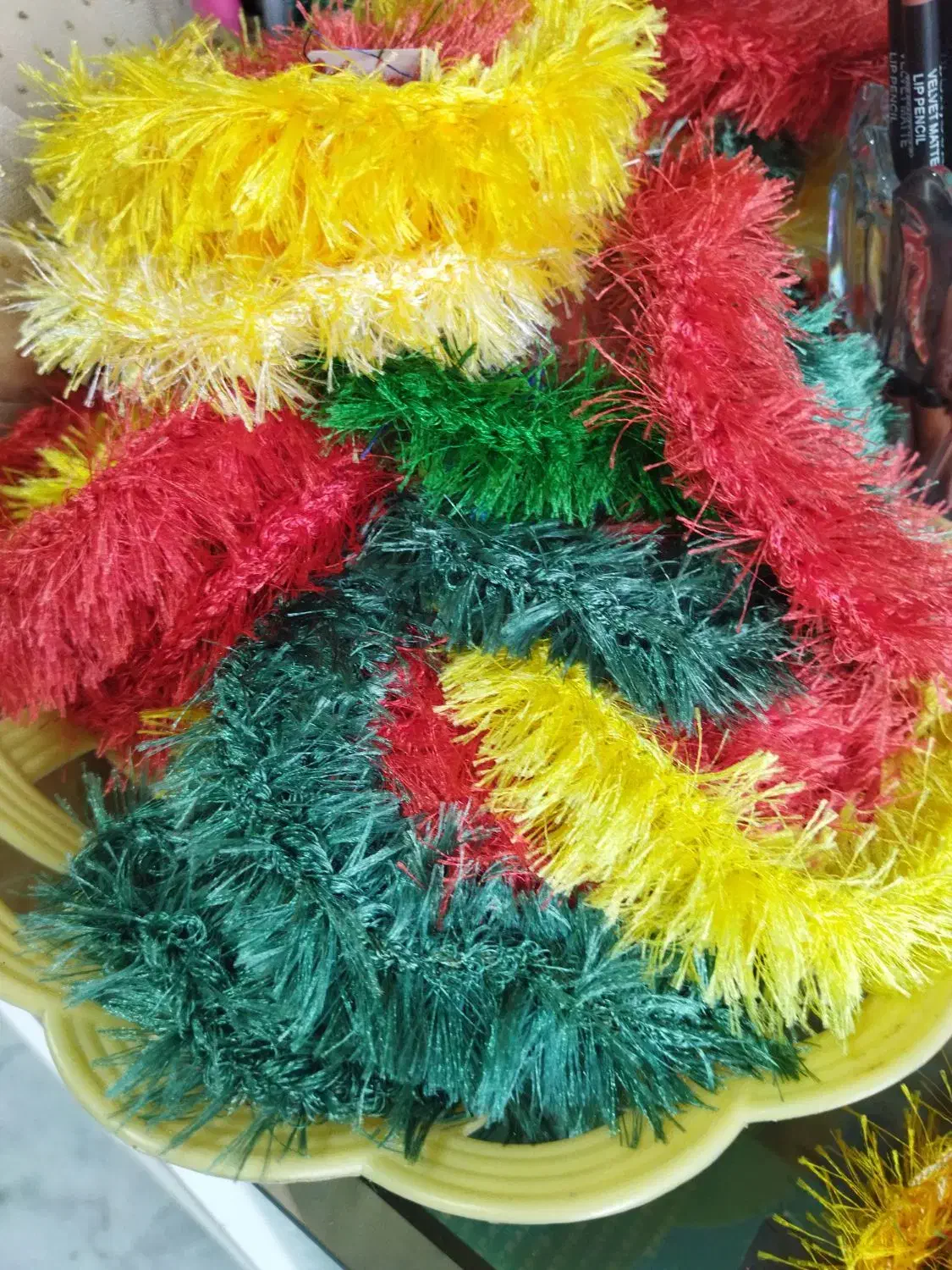 فروش عمده اسکاج یوموش|لوازم نظافت|سنندج, |دیوار