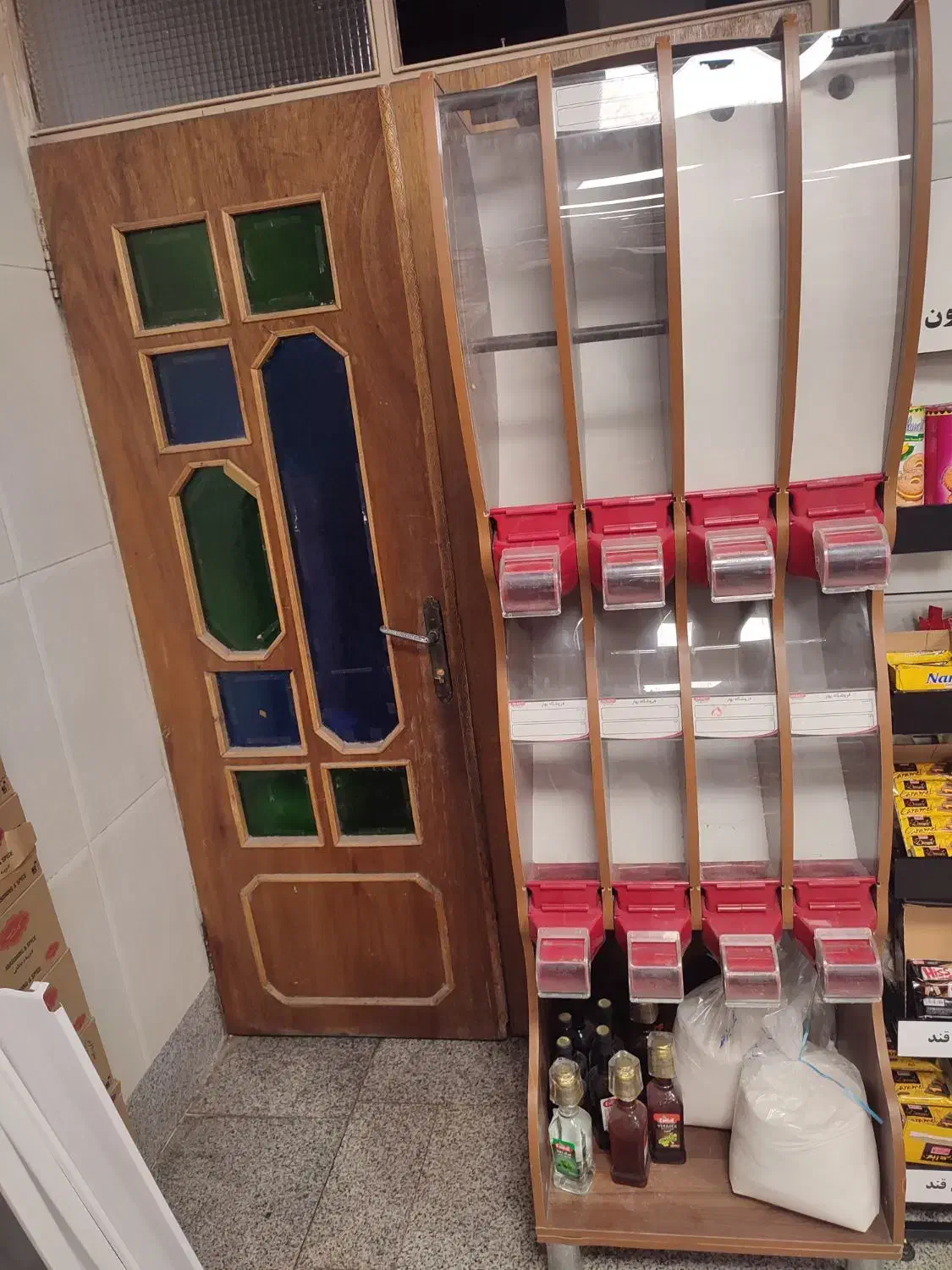 استند حبوبات ۸تایی|فروشگاه و مغازه|زنجان, |دیوار