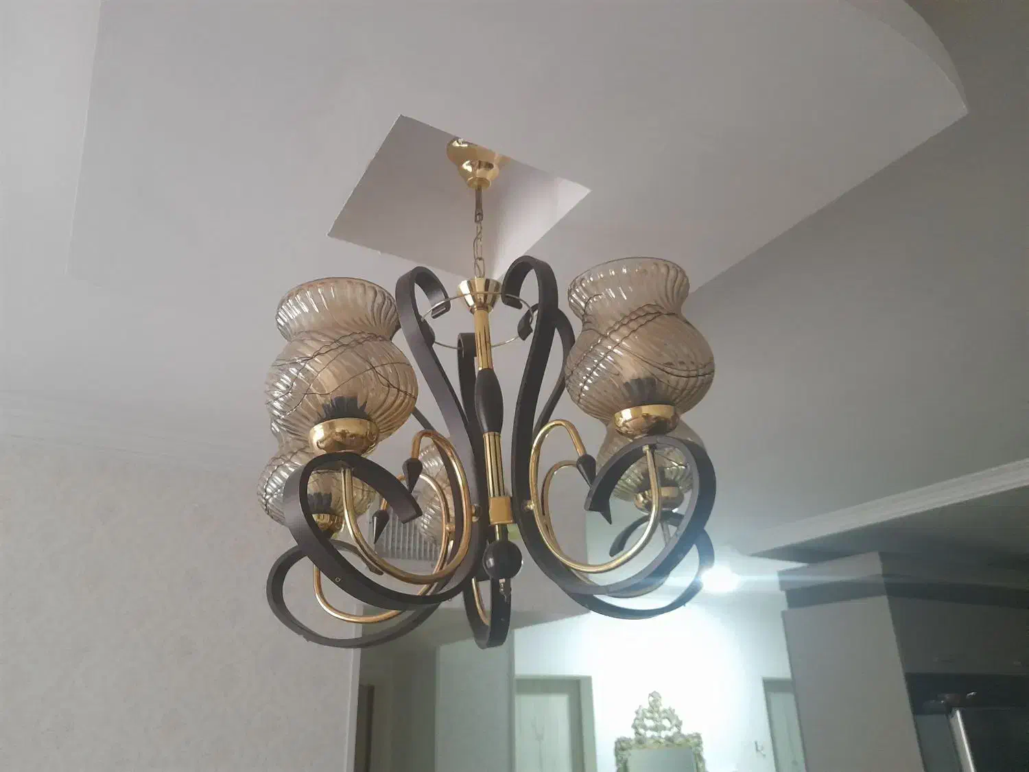 لوسترپذیرایی|لوستر و چراغ آویز|همدان, |دیوار