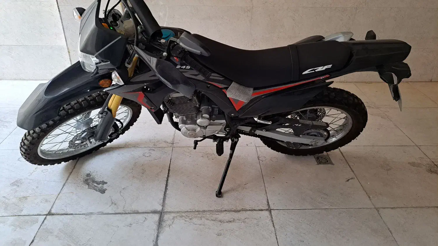 فروش موتور۲۵۰ طرح Crf تمیز درحد|موتورسیکلت|برازجان, |دیوار