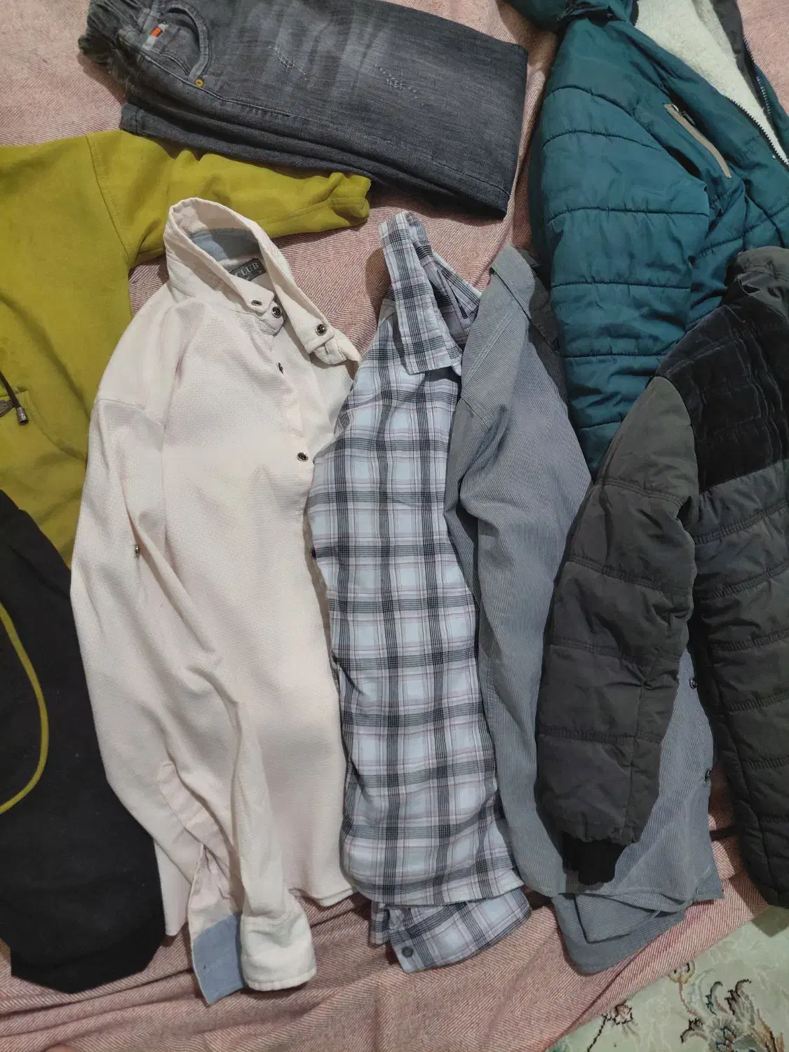 لباس پسرانه|لباس|شیروان (خراسان), |دیوار