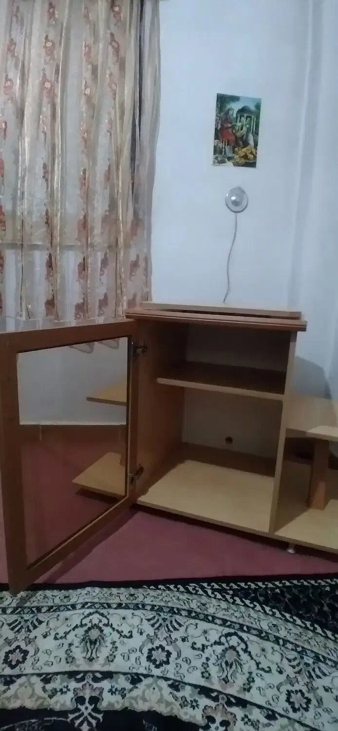 میز|میز تلویزیون|صومعهسرا, |دیوار