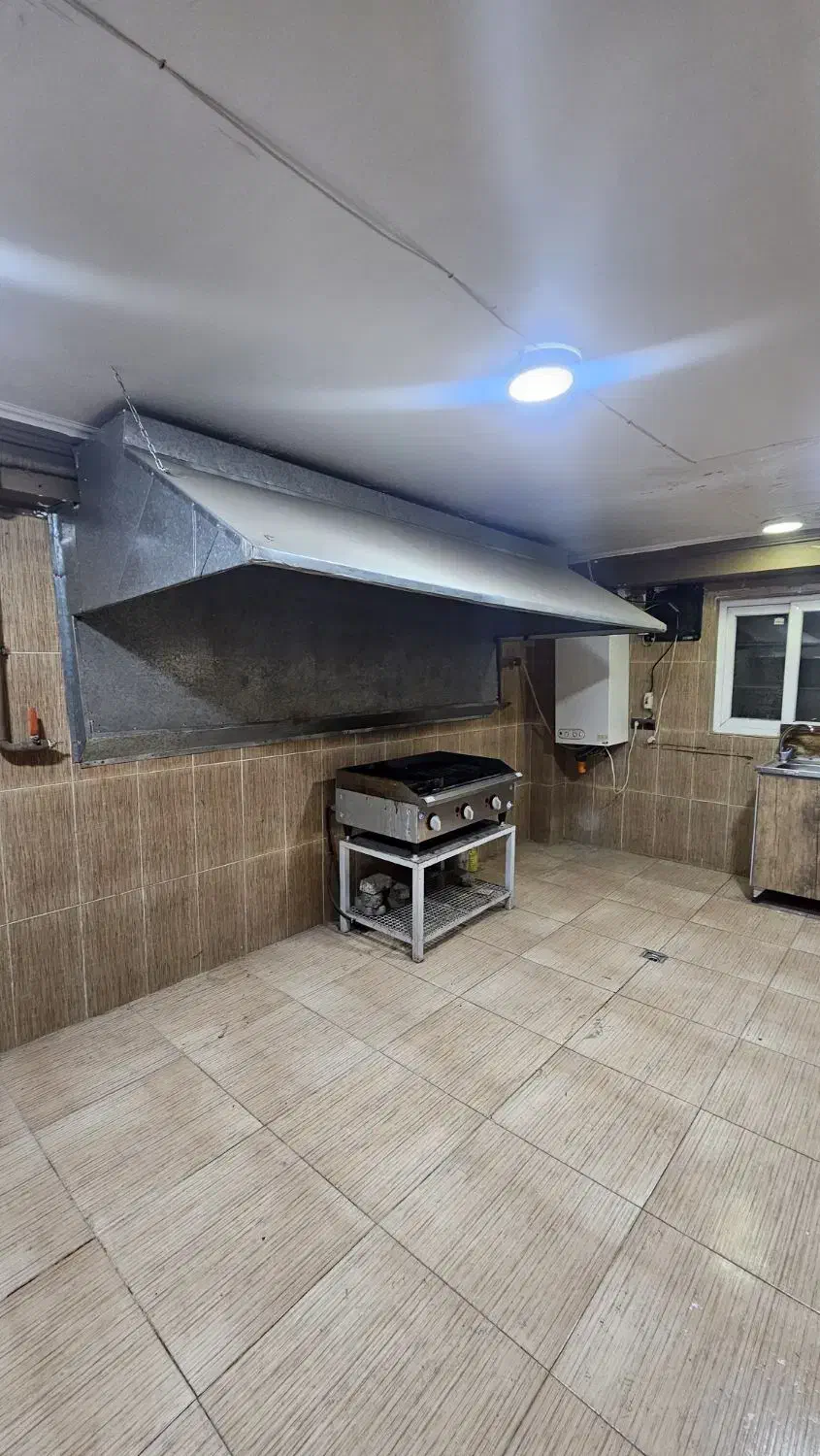 هود|هود|گرگان, |دیوار