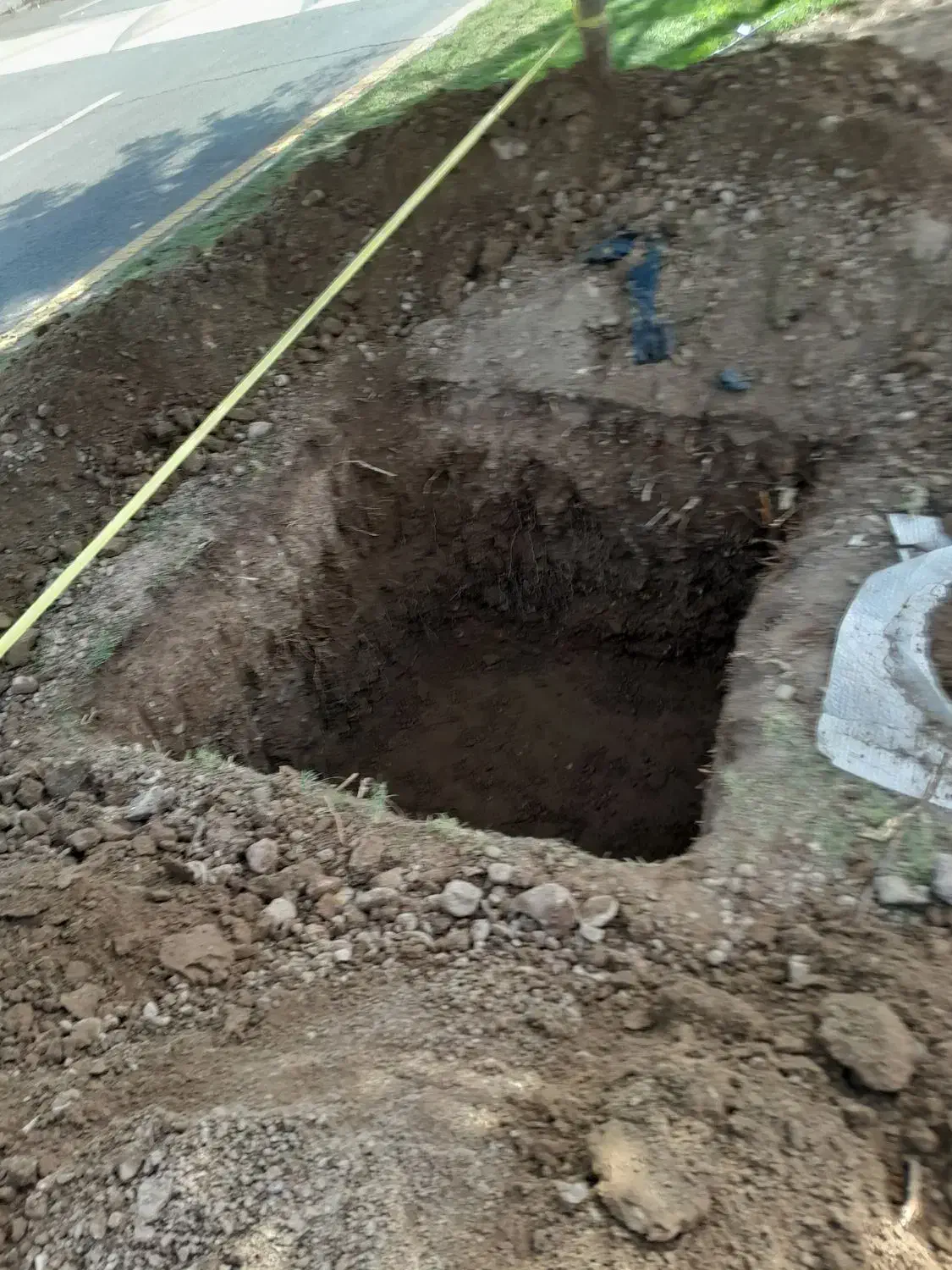 مغنی،چاه کن حرفه ای|خدمات پیشه و مهارت|قزوین, |دیوار