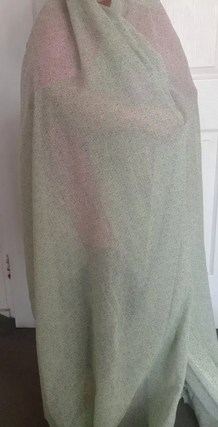 پارچه چادری و...|لباس|قدس, شهر‌قدس|دیوار