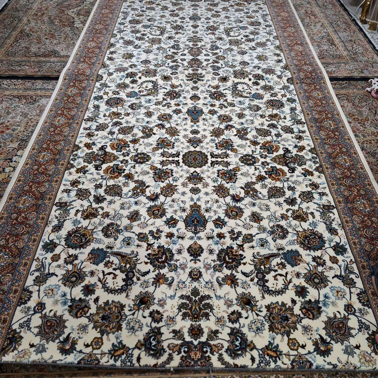 فرش ماشینی جنس خوب|فرش|قرچک, باقرآباد|دیوار