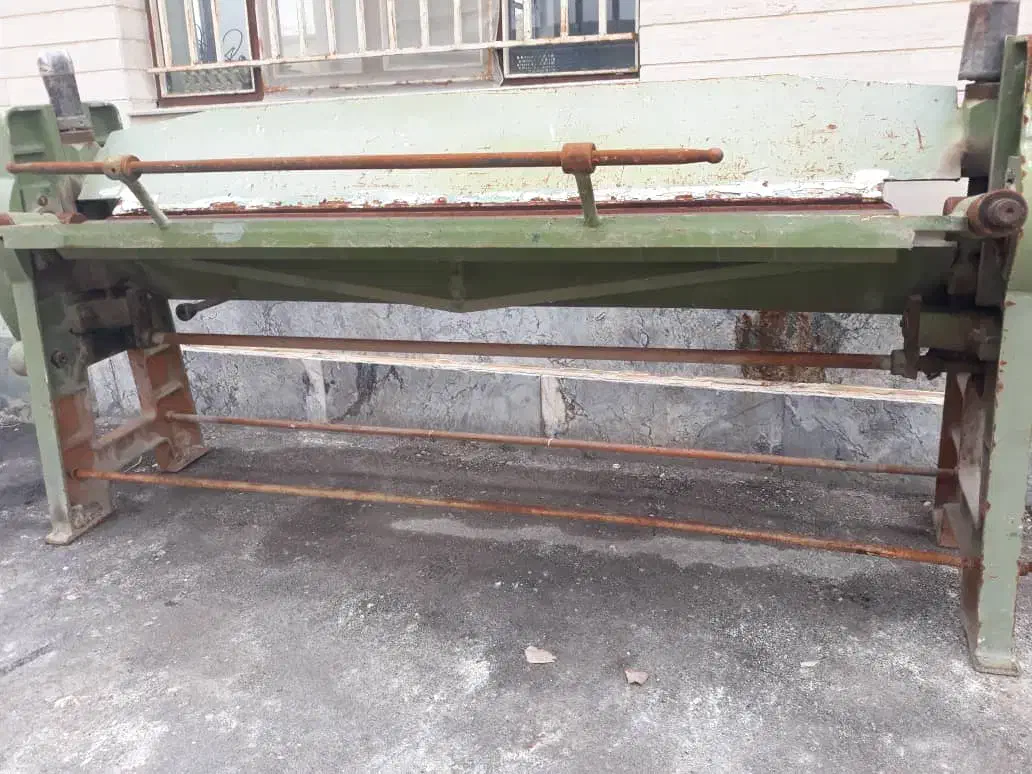 خم کن دومتر در یک و نیم|ماشین‌آلات صنعتی|بناب, |دیوار