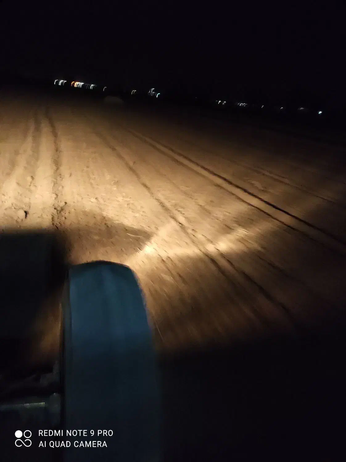 خدمات کشاورزی کار با تراکتور شخم چیزل کاشت گندم|خدمات باغبانی و درختکاری|شازند, |دیوار