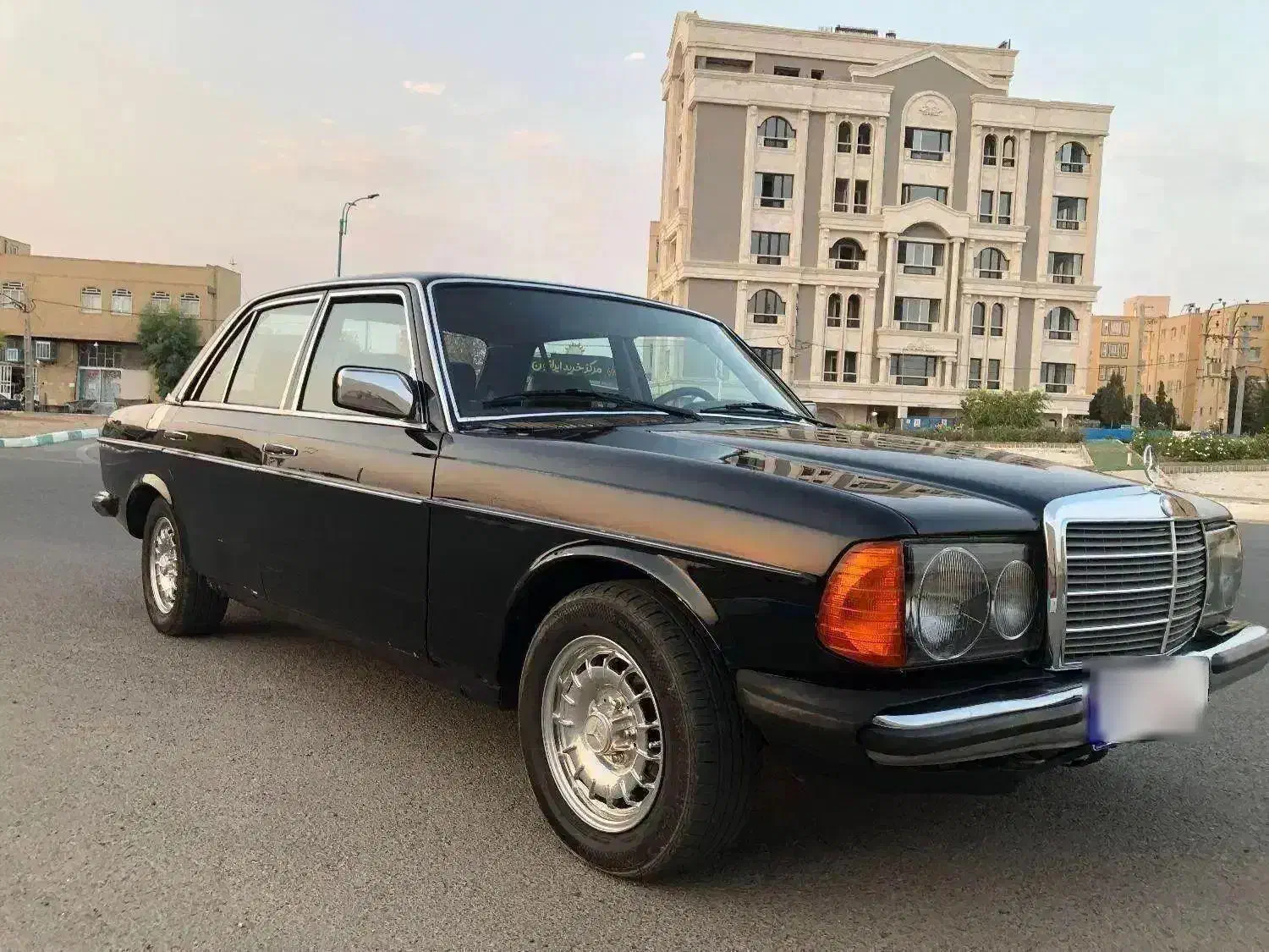 بنز 230 دانشجویی|خودرو کلاسیک|تهران, آبشار|دیوار