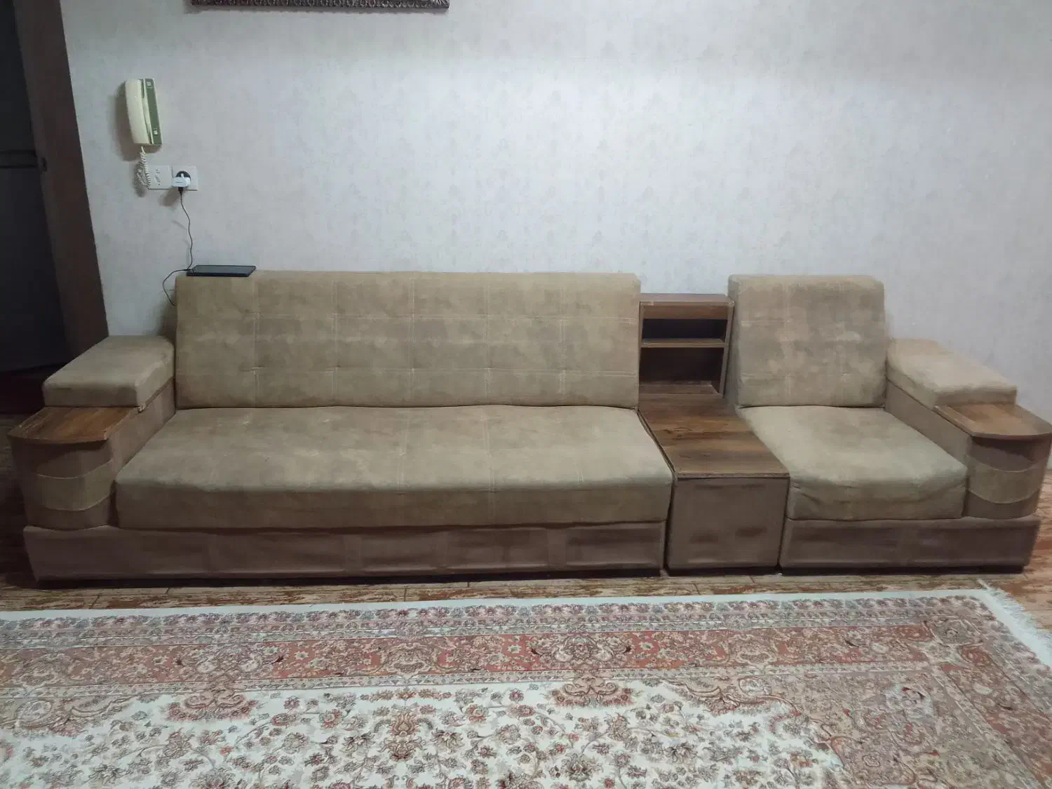 مبل راحتی|مبلمان خانگی و میز عسلی|اصفهان, کوی ولی عصر|دیوار