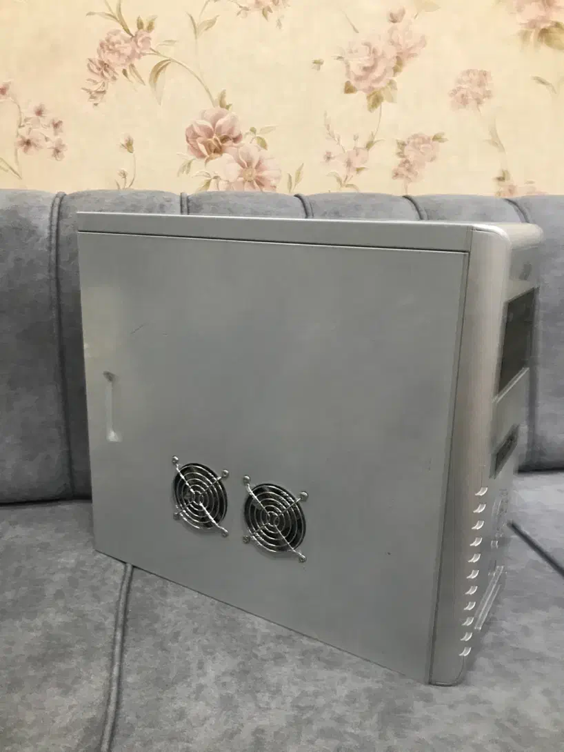 کیس گرافیک 1 گیگ|رایانه رومیزی|زابل, |دیوار