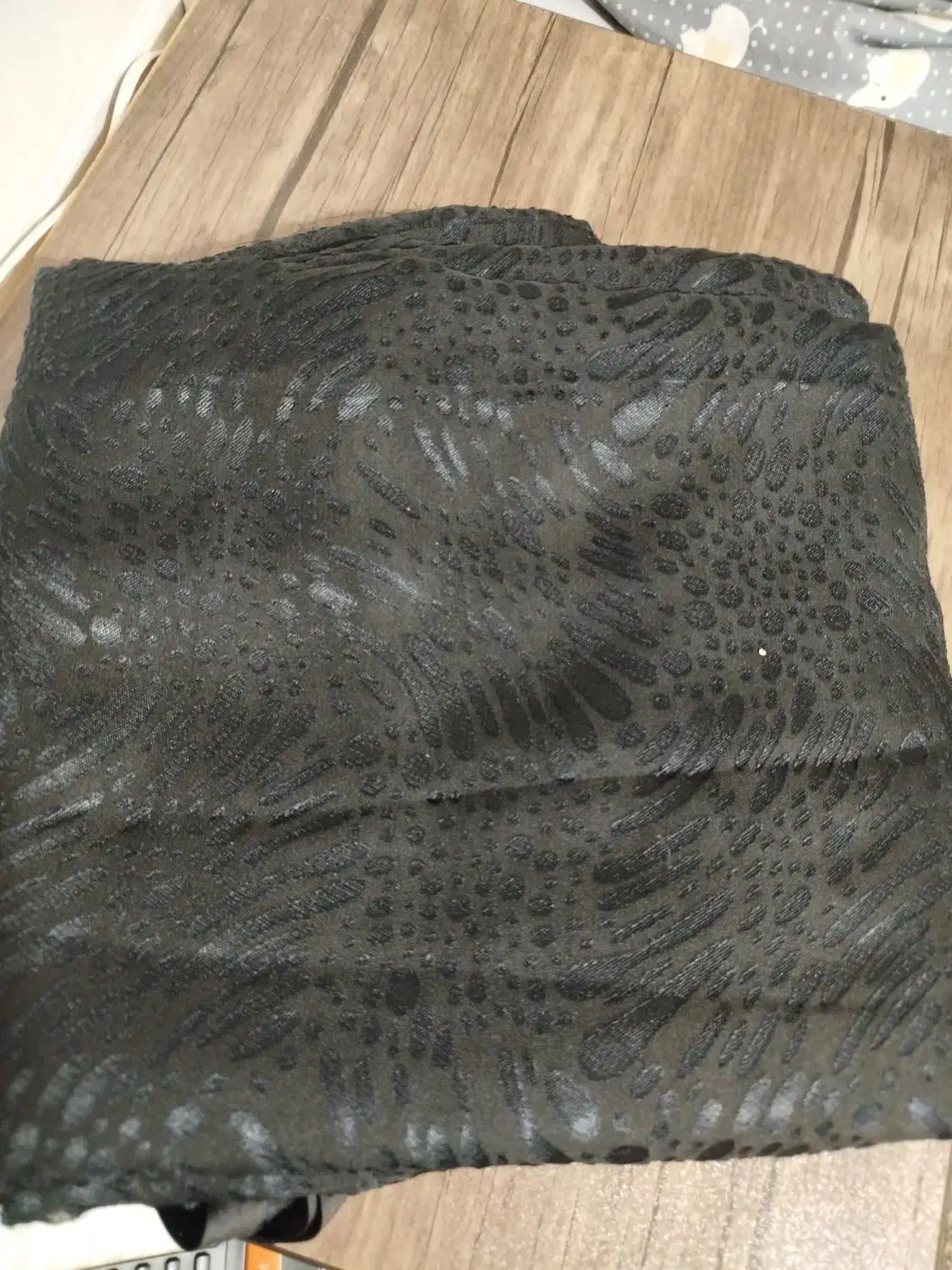 پارچه چادری مناسب کادو روز مادر|لباس|اراک, |دیوار