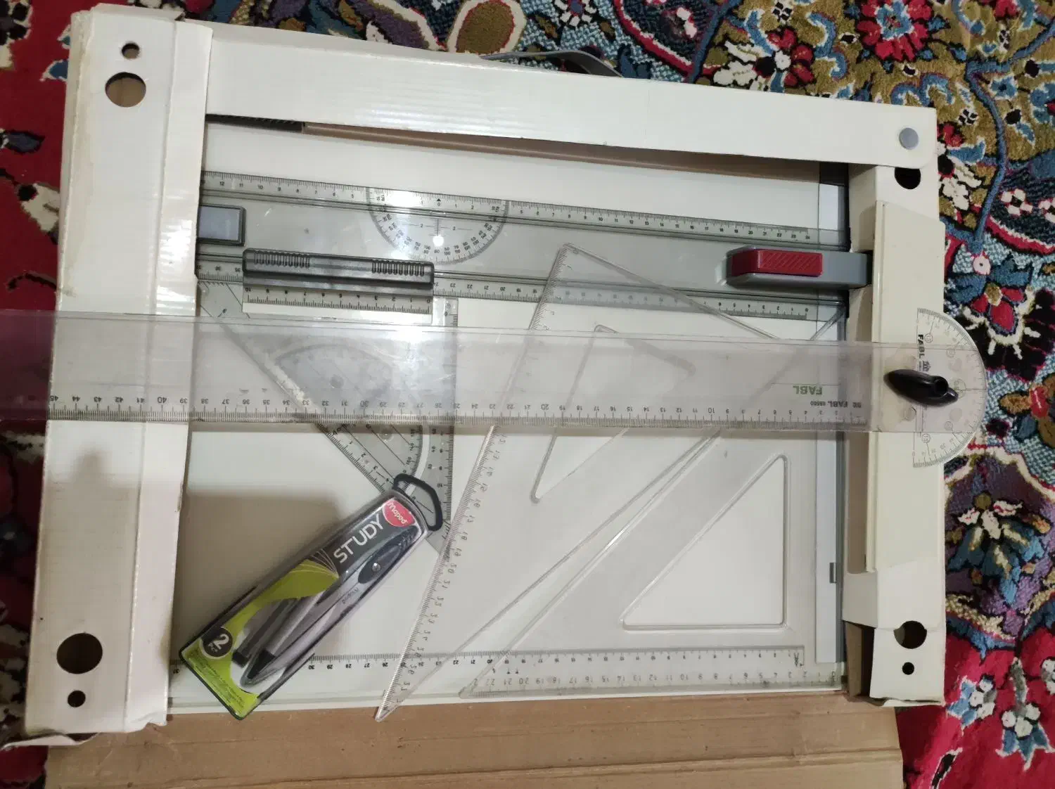 میز نقشه کشی و ترسیم|لوازم التحریر|گلپایگان, |دیوار