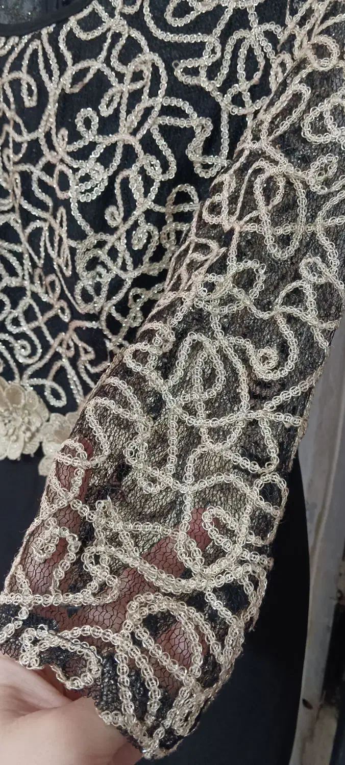 لباس مجلسی|لباس|آستارا, |دیوار