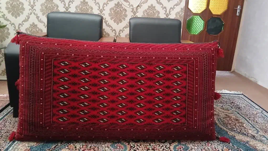 یک جفت پشتی کاملا نو|پشتی|سمنان, |دیوار