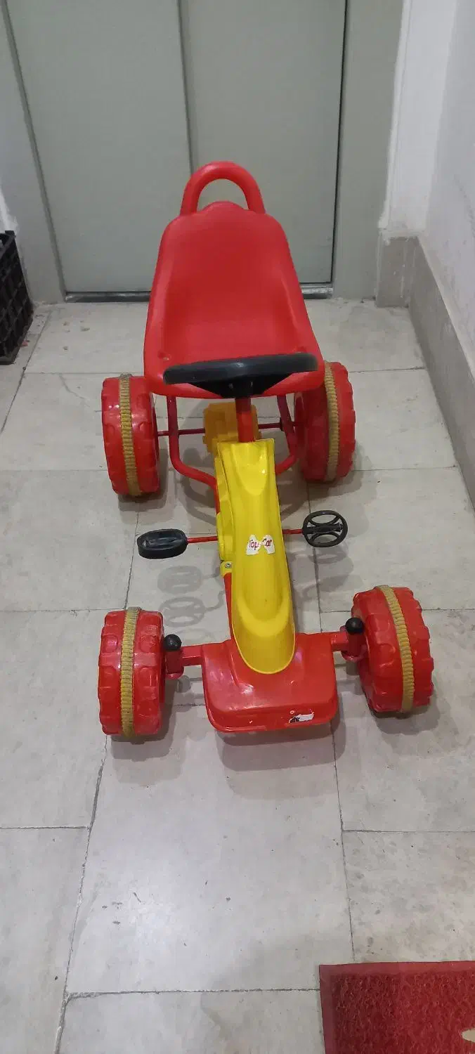 ماشین چهار چرخه کودک تاپ کار|دوچرخه، اسکیت، اسکوتر|مشهد, چهارچشمه|دیوار