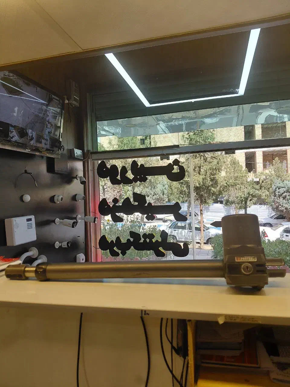 جک کار کرده ( پروتکو ۲۲۰ ولت و بتا ۲۴ ولت)|مصالح و تجهیزات ساختمان|هشتگرد, فاز ۱ مهستان|دیوار