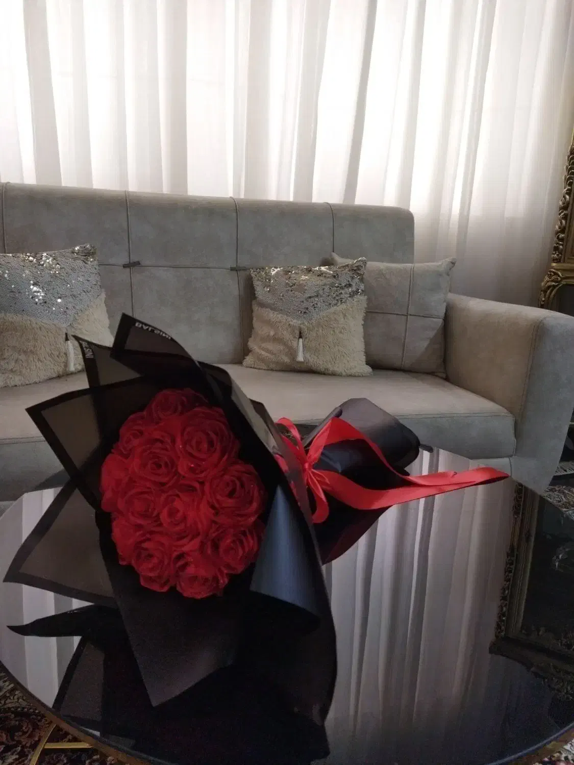 گل رز ربانی|گل مصنوعی|قم, شاه سید علی|دیوار