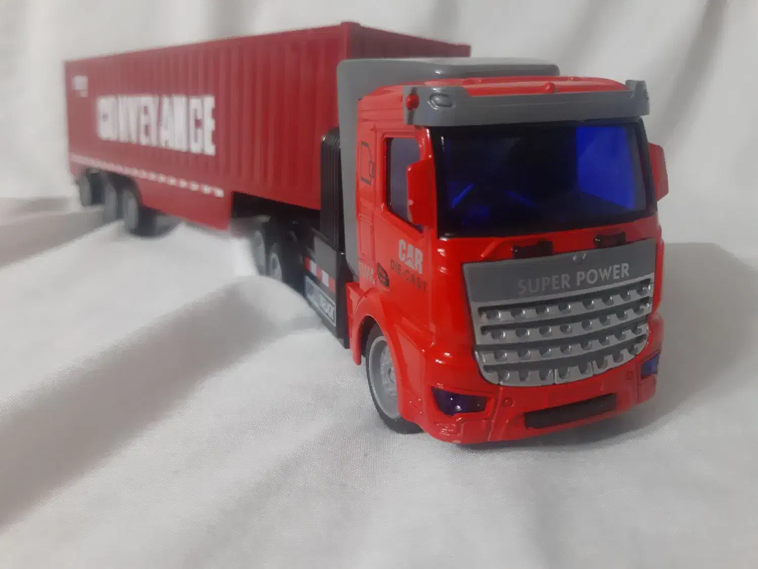 ماکت تریلی کنترلی|اسباببازی|شیراز, رکنآباد|دیوار