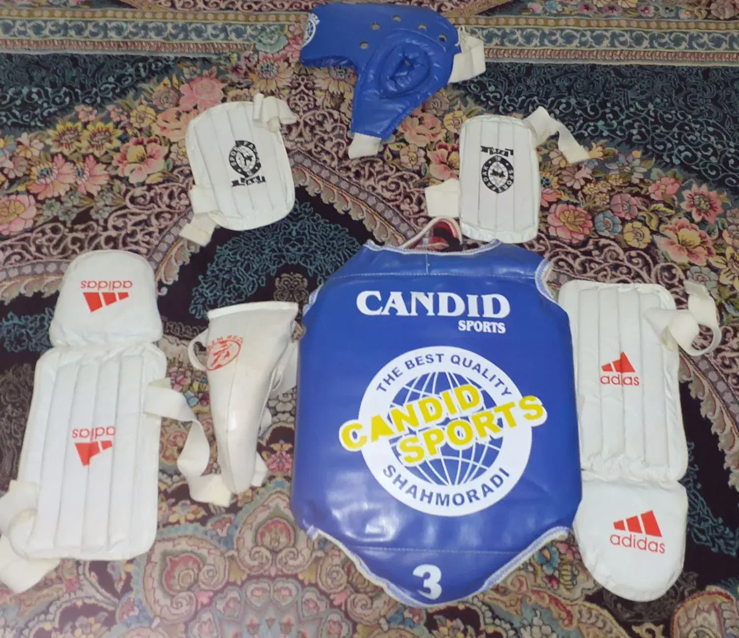 لباس تکواندو سایز ۳|تجهیزات ورزشی|قم, میدان نو|دیوار