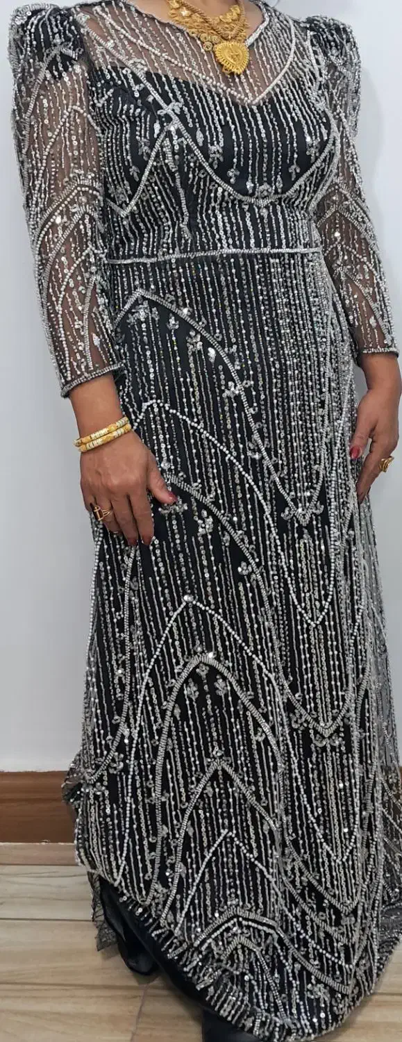 لباس مجلسی در حد نو|لباس|بندر گناوه, |دیوار