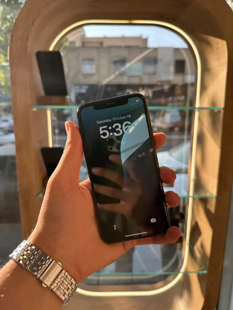 گوشی iphone 11 pro|موبایل|شیراز, ملاصدرا|دیوار