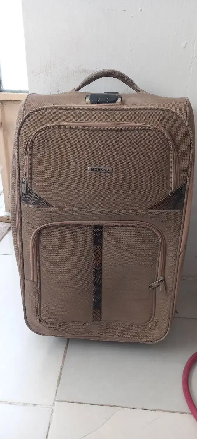 چمدان بزرگ کاملا سالم|کیف، کفش، کمربند|شیراز, شریفآباد|دیوار