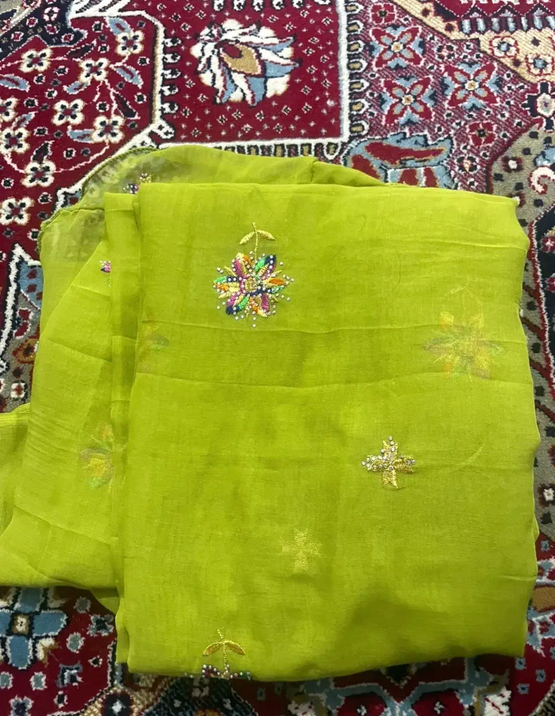 چادر کارشده|لباس|میناب, |دیوار