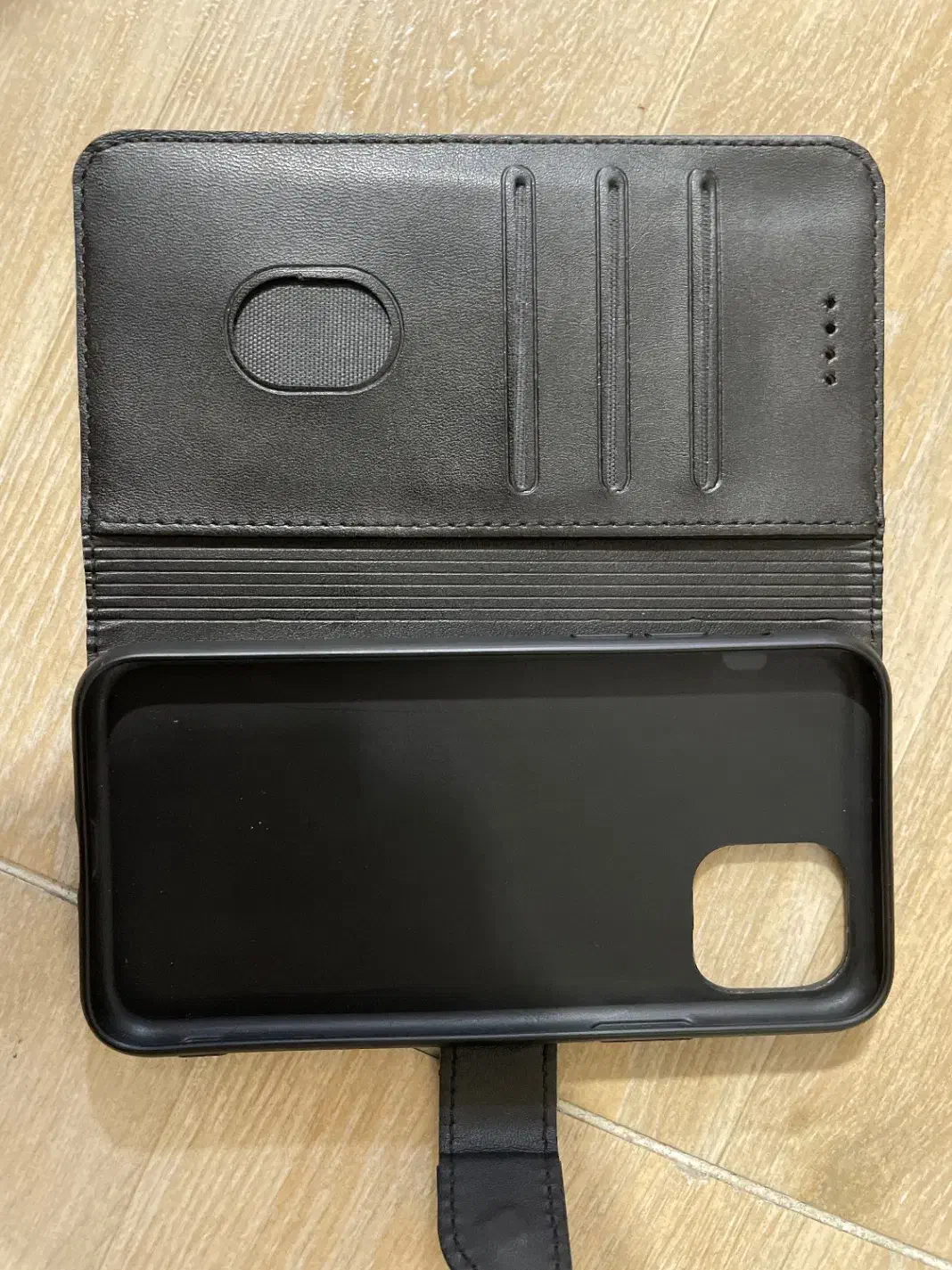 گارد کیفی iPhone 11pro|لوازم جانبی موبایل و تبلت|سلماس, |دیوار