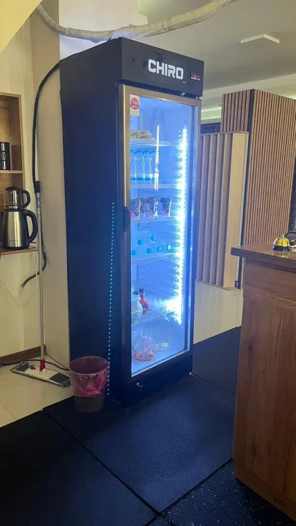 یخجال ۷۰سانتی|کافیشاپ و رستوران|میانه, |دیوار