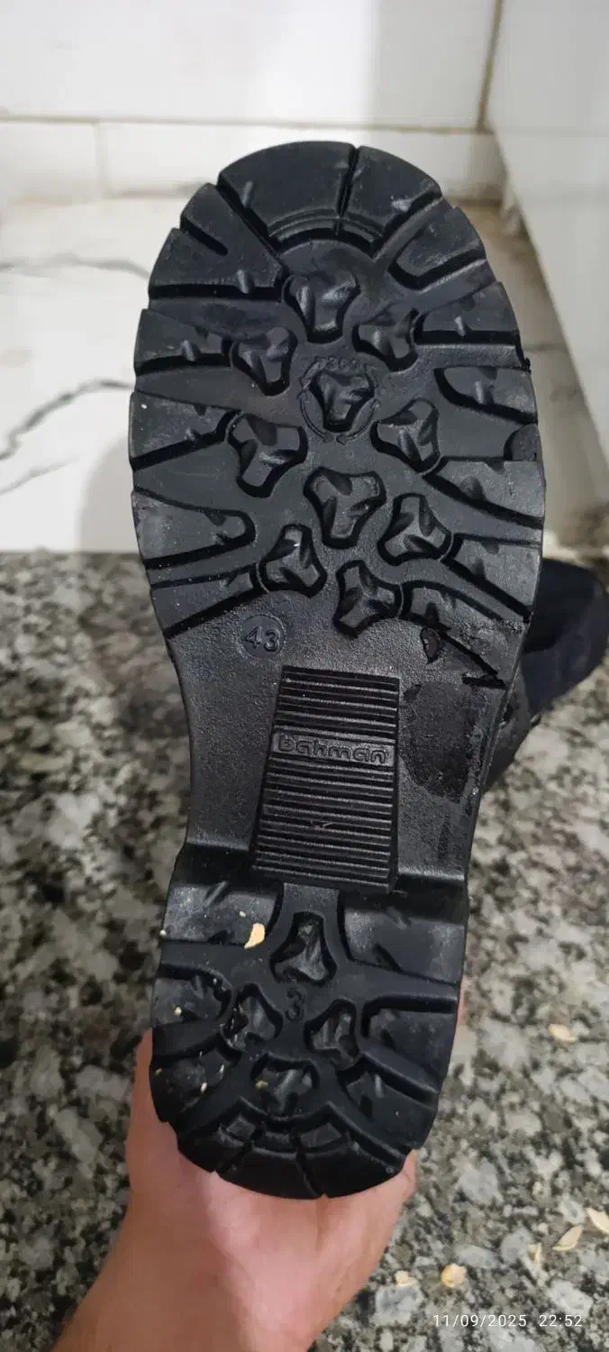 پوتین اورجینال سبک مدل سربازی شماره پا 42/43|کیف، کفش، کمربند|دیواندره, |دیوار