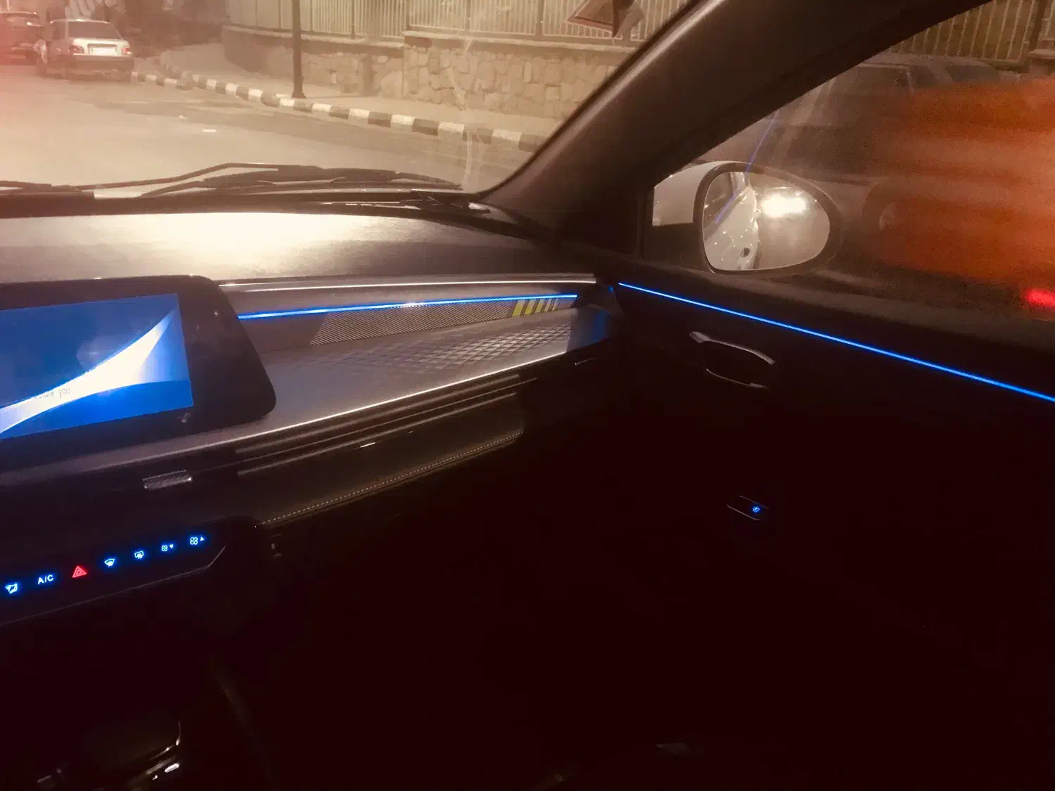 X33 cross ام وی ام|خودرو سواری و وانت|تبریز, |دیوار