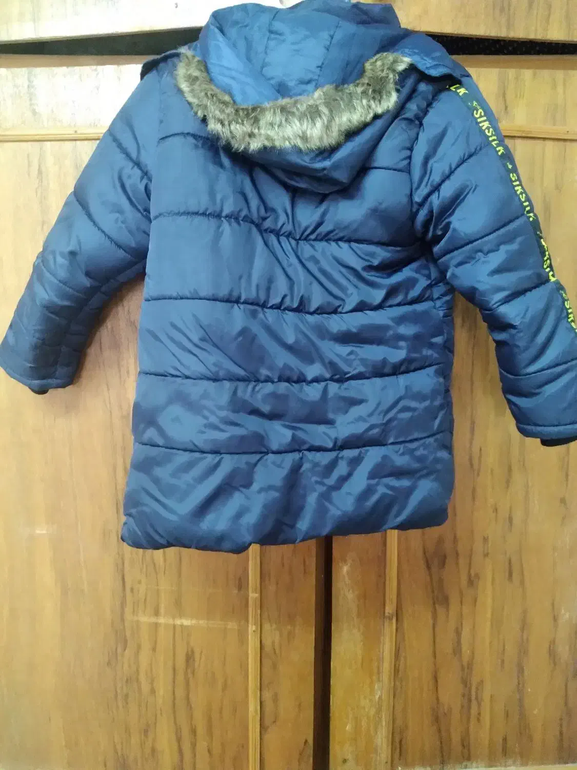 کاپشن‌پسرانه‌سن‌۹،۱۰‌سال‌|کفش و لباس بچه|رشت, دروازه لاکان|دیوار