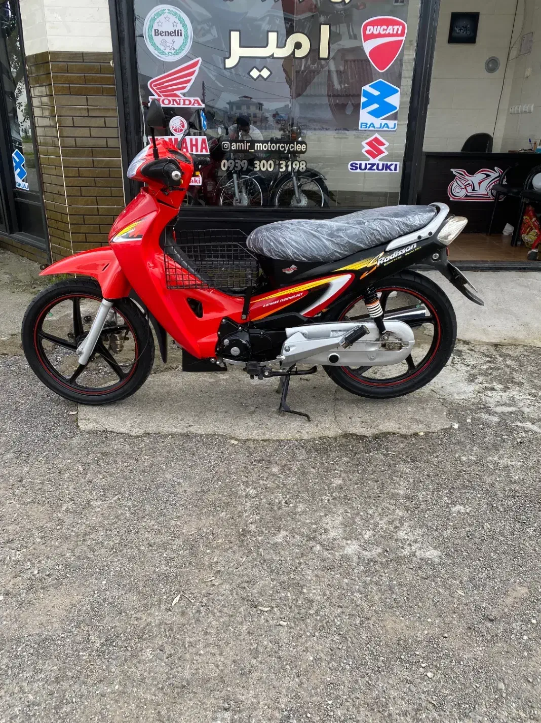 کویر رادیسون مدل ۹۵|موتورسیکلت|بندر انزلی, نیمه شعبان|دیوار