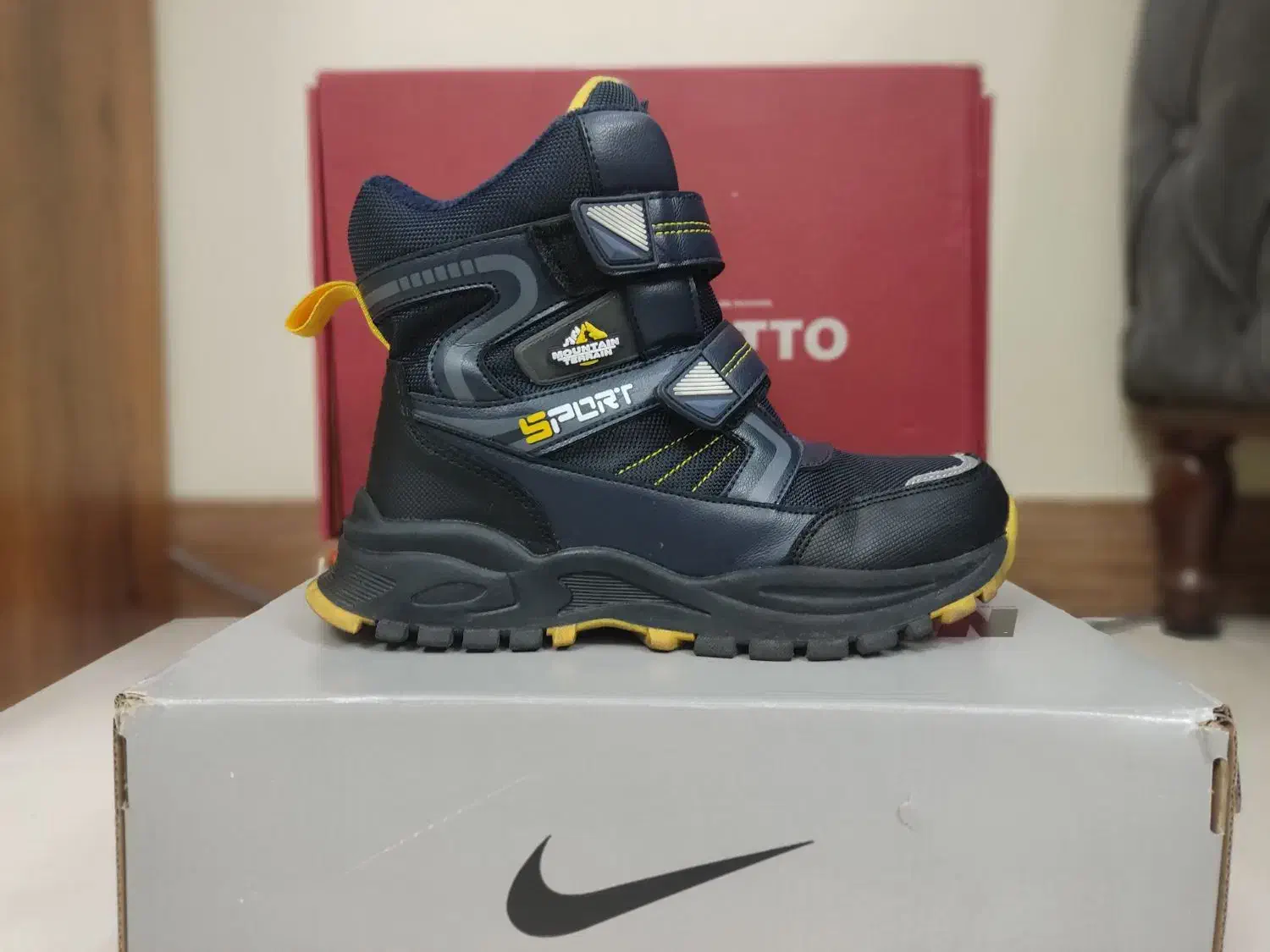 بوت زمستانی سایز ۳۷|کفش و لباس بچه|تهران, باشگاه نفت|دیوار