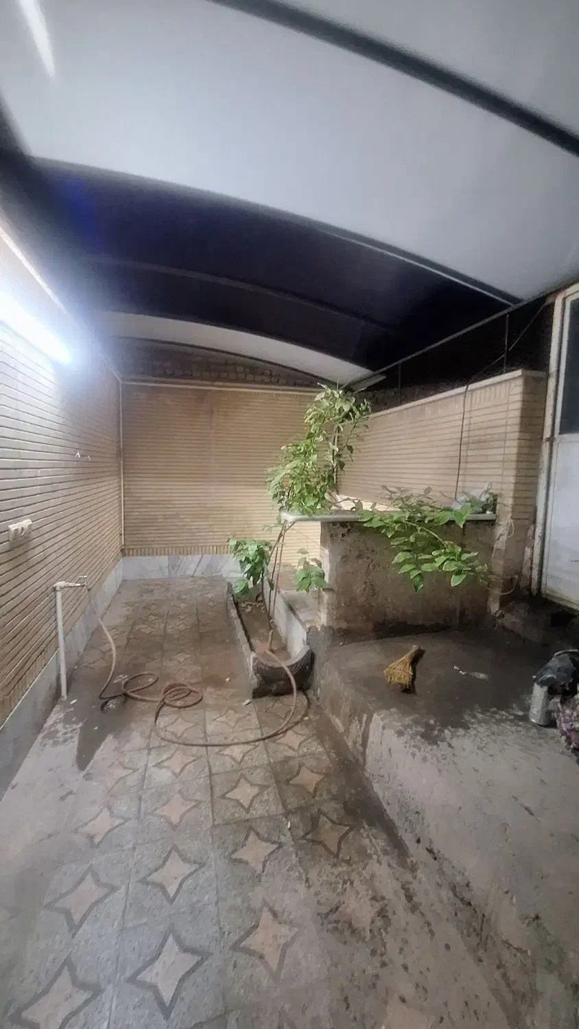 فروش زیرزمین گلخانه ای بلوارفضیلت۸۵متریک خواب|فروش خانه و ویلا|کاشان, لتحر|دیوار