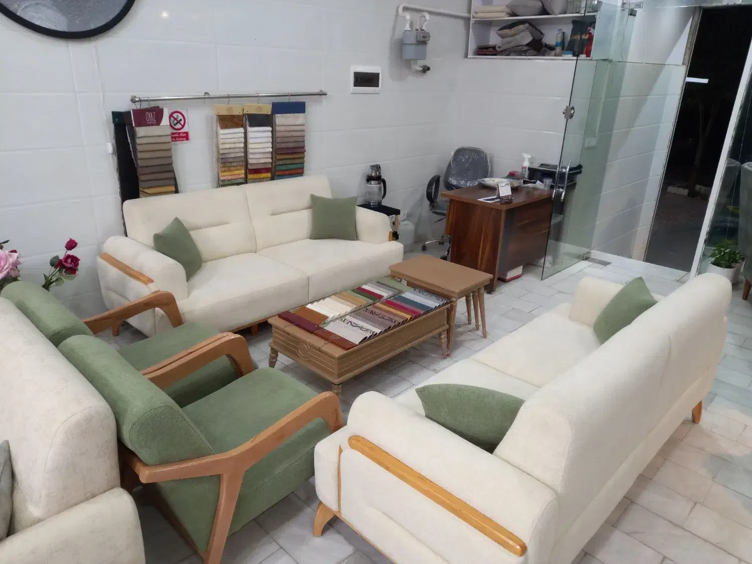 مبل خونتو اقساطی و ب قیمت بخر|مبلمان خانگی و میز عسلی|قم, شاه ابراهیم|دیوار