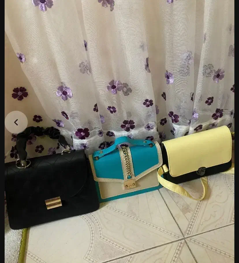 کیف دخترانه،زنانه|کیف، کفش، کمربند|رشت, یخسازی|دیوار