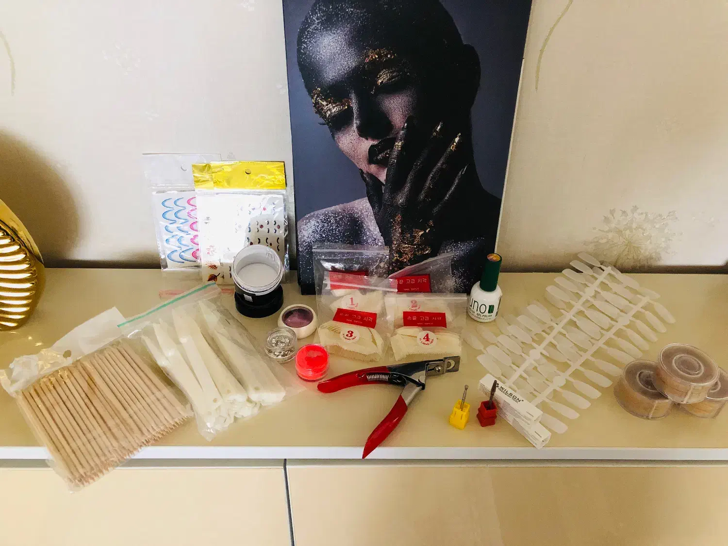 وسایل کاشتناخن|آرایشی، بهداشتی، درمانی|پرند, فاز ۵|دیوار