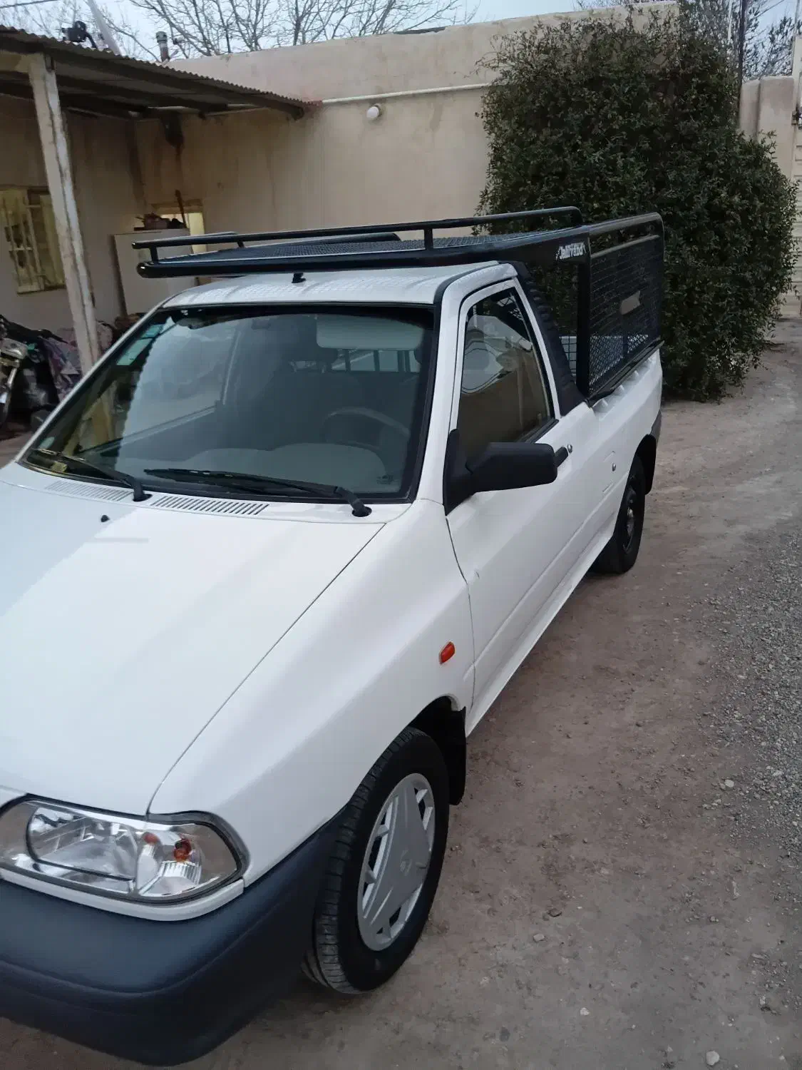 فروشی|خودرو سواری و وانت|زرندیه, |دیوار