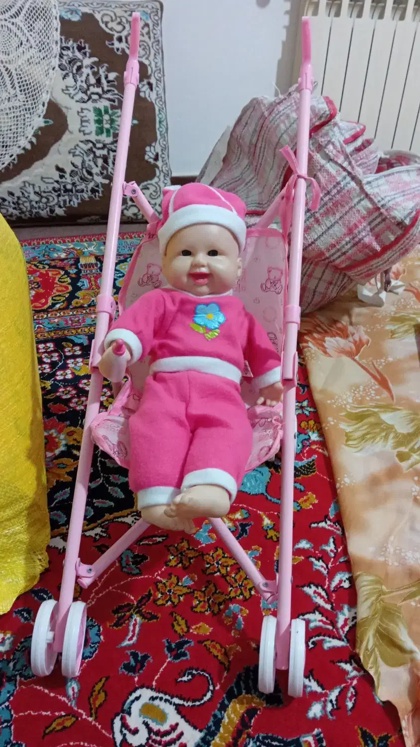 خرس. نی نی زیبا با کالسکه|اسباببازی بچه|فریدونکنار, |دیوار