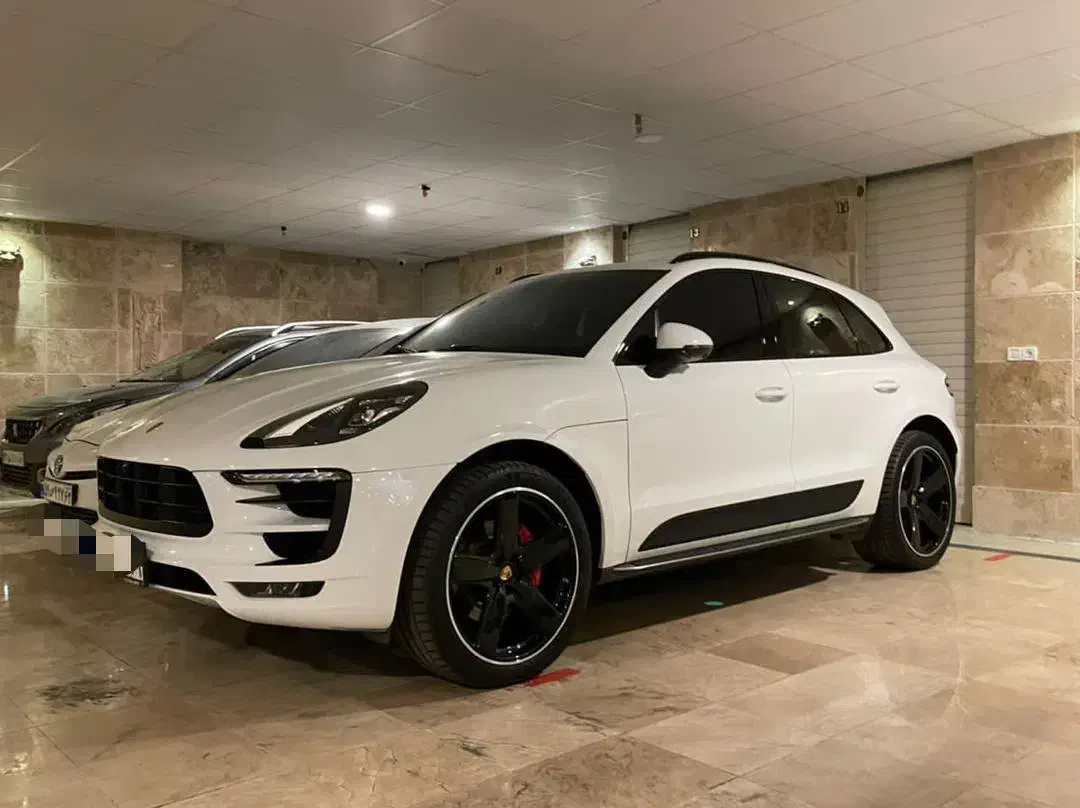 فولترین ماکان دخل فول قرمز بدنه بی توضیح|خودرو سواری و وانت|تهران, فرمانیه|دیوار