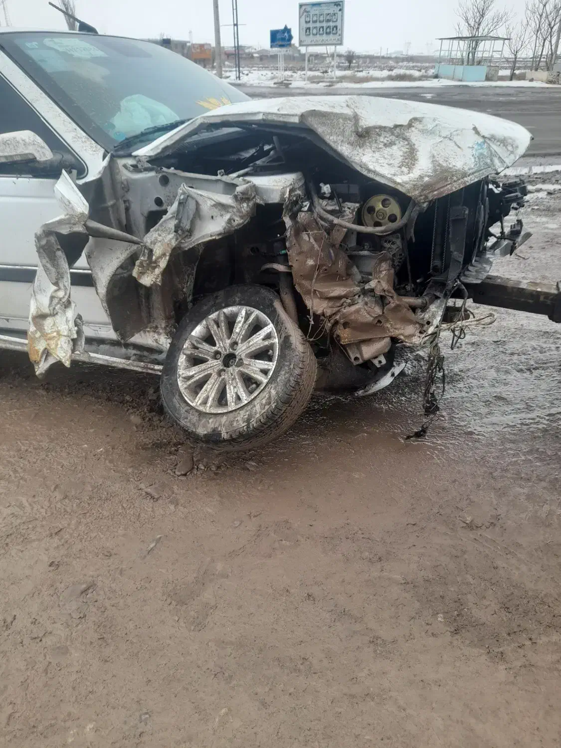 ماشین تصادفی|خودرو سواری و وانت|اردبیل, |دیوار