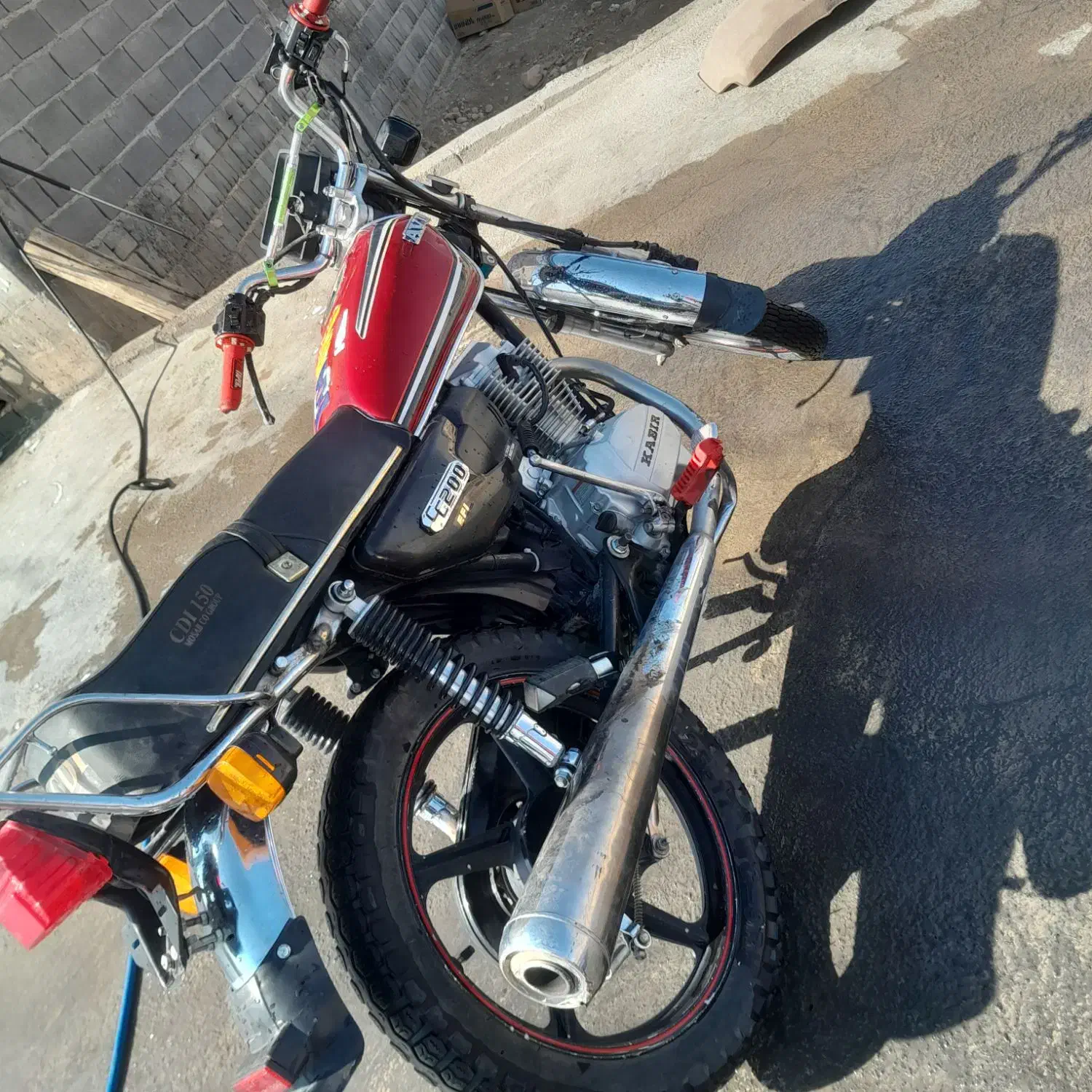 موتور ۲۰۰ کبیر|موتورسیکلت|لردگان, |دیوار