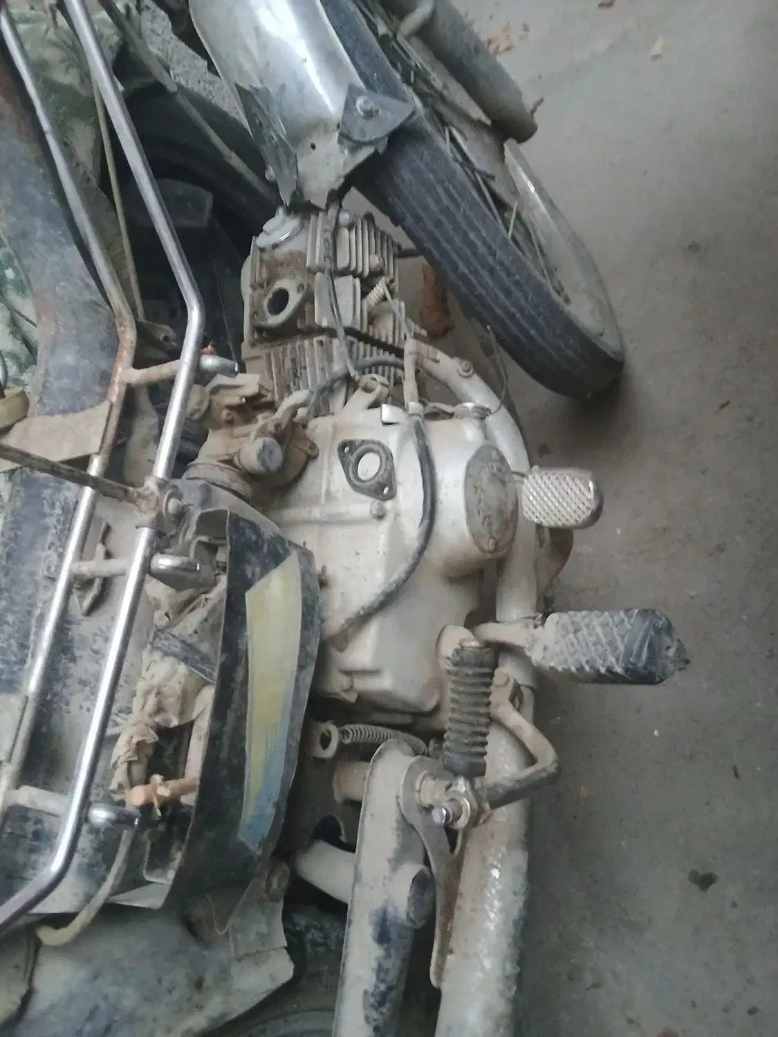 موتور پیش رو مدل۷۰|موتورسیکلت|بجنورد, |دیوار