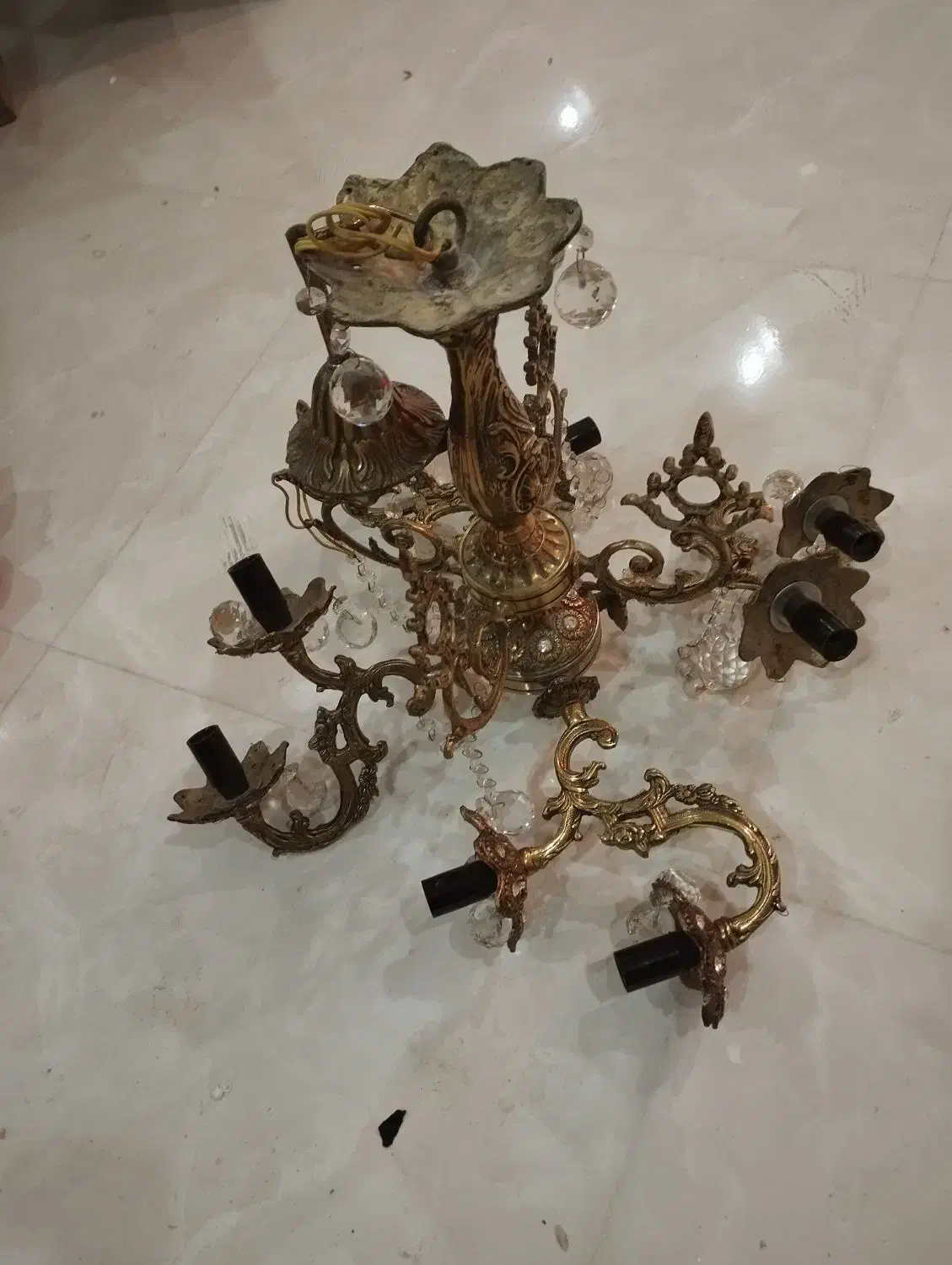 لوستر|لوستر و چراغ آویز|قدس, شهرقدس|دیوار