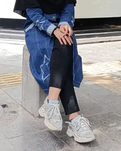 مانتو لی|لباس|دهدشت, |دیوار