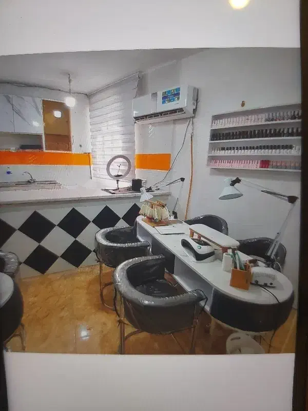 واگذاری سالن زیبایی وکلینیک ناخن|آرایشگاه و سالنهای زیبایی|شوشتر, |دیوار